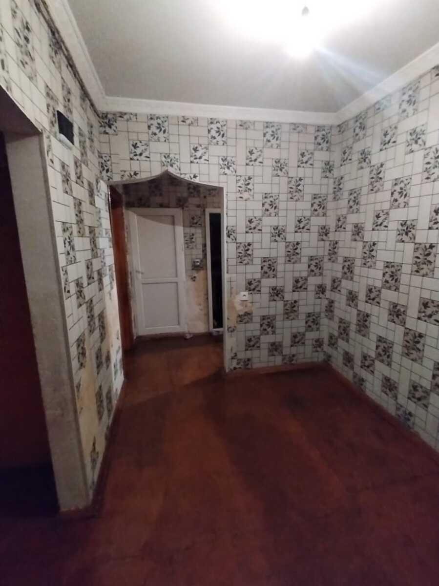 Satılır 4 otaqlı köhnə tikili 100 m² — Mənzil, Bakı (2)