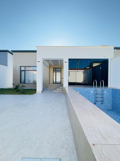 Satılır 4 otaqlı həyət evi/bağ evi 180 m² — Bakı