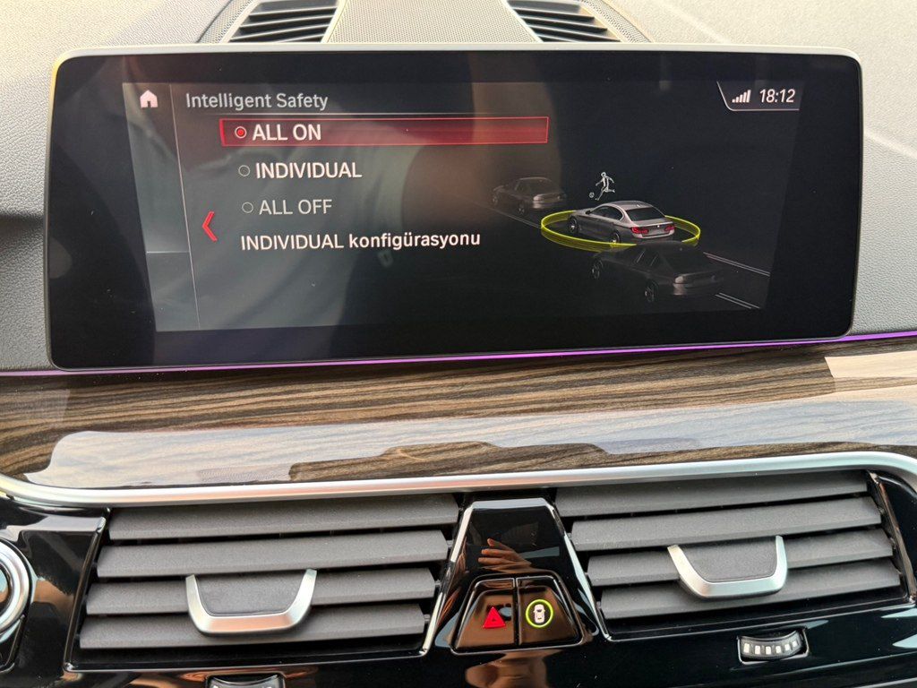 BMW 530e, 2.0 L, 12 kWh, 2018 il, 207 000 km 77-MO-209 — Avtomobillər, Bakı (7)