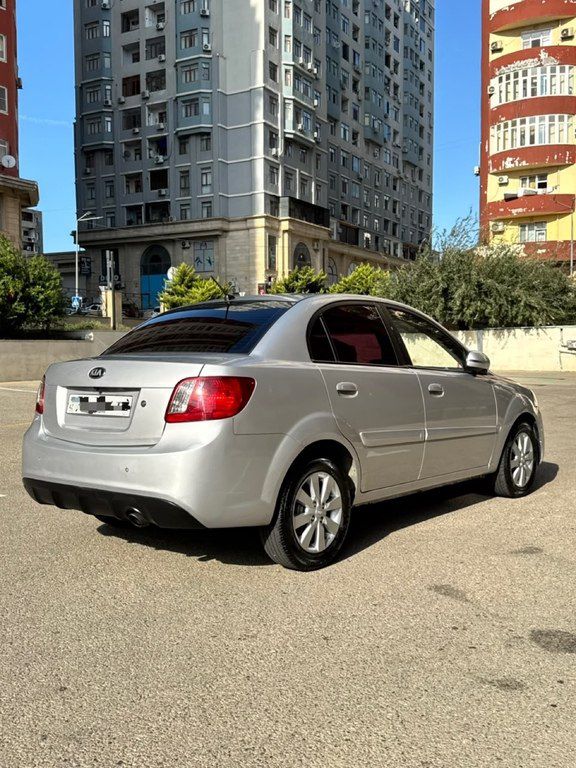 Kia Pride, 1.5 L, 2011 il, 320 000 km — Avtomobillər, Bakı (6)