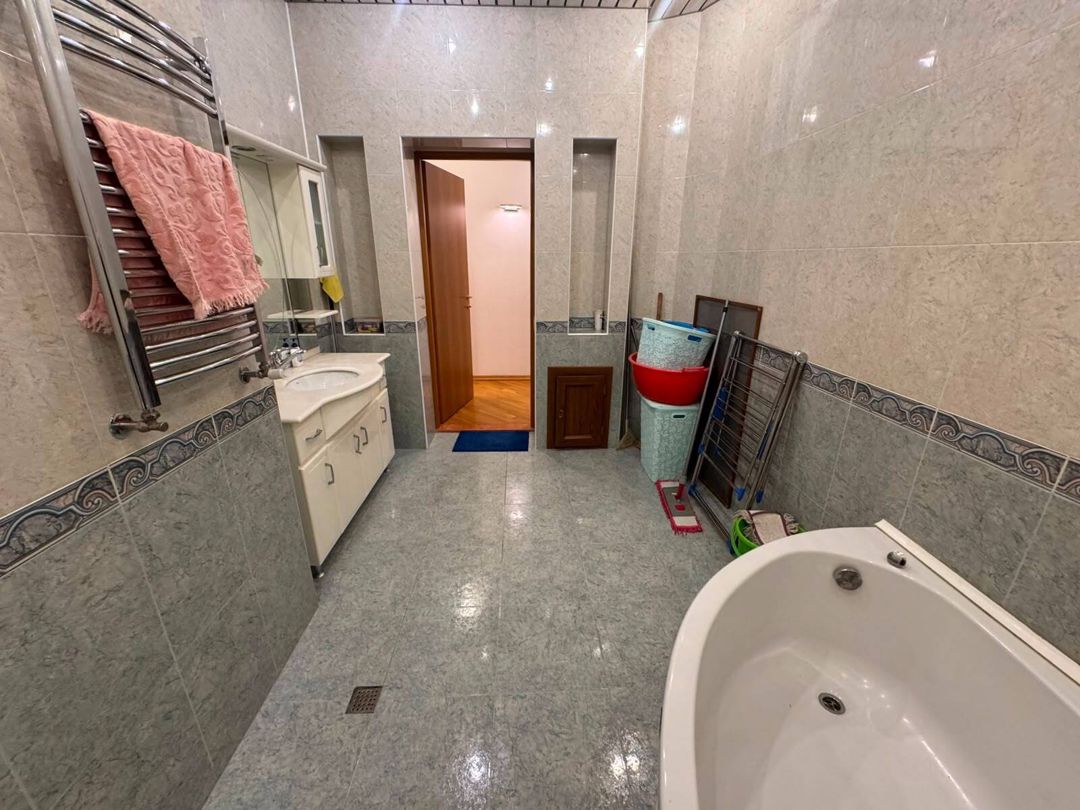 İcarəyə verilir 3 otaqlı yeni tikili 150 m² — Mənzil, Bakı (12)
