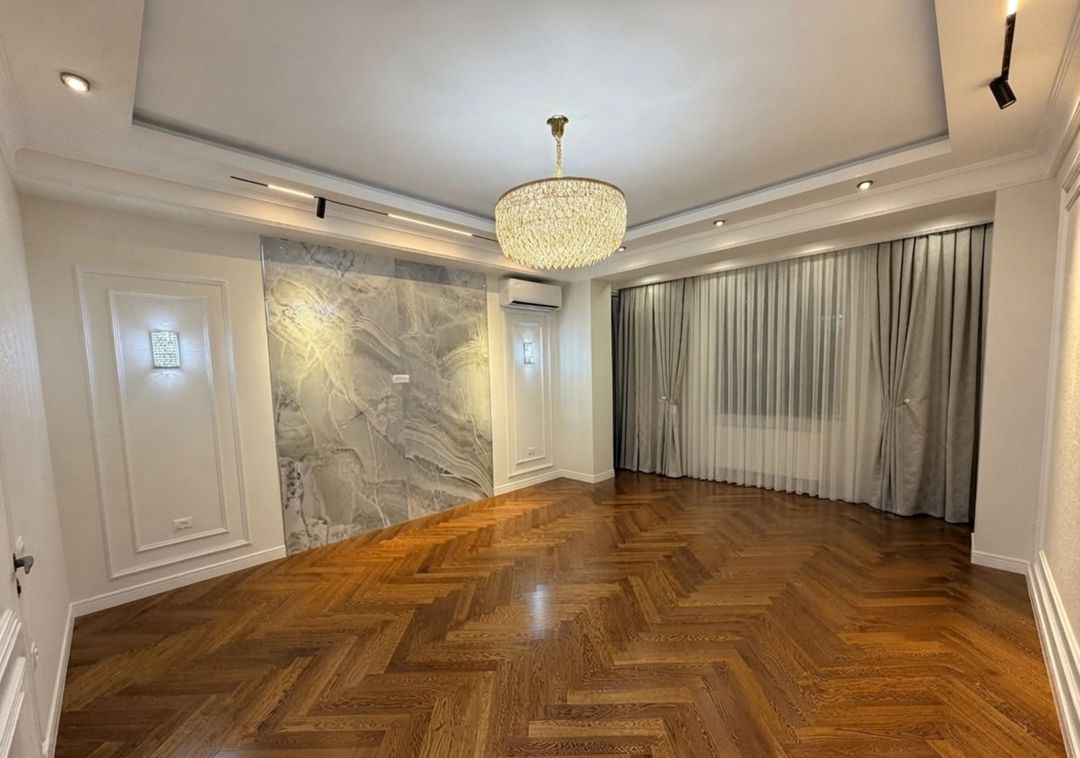 Satılır 4 otaqlı yeni tikili 181 m² — Mənzil, Bakı