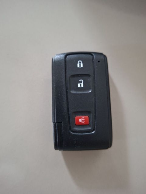Prius açar korpusu. Toyota üçün 3 düyməli ağıllı açar/pyult — Bakı