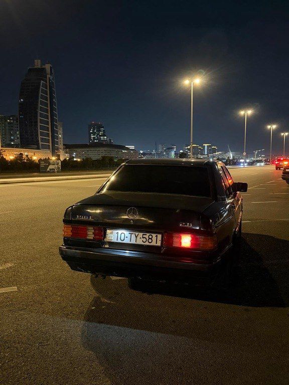 Mercedes 190, 2.0 L, 1991 il, 471 000 km 10-TY-581 — Avtomobillər, Bakı (3)