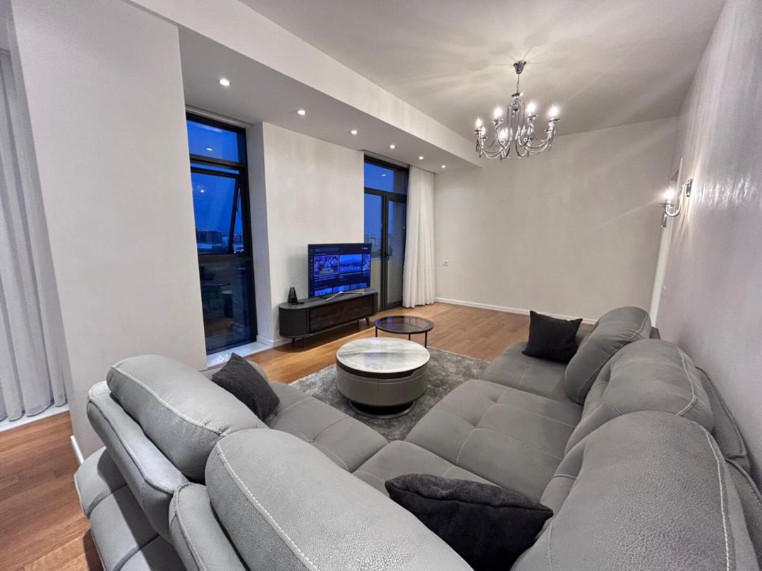 İcarəyə verilir 2 otaqlı yeni tikili 80 m² — Mənzil, Bakı (2)
