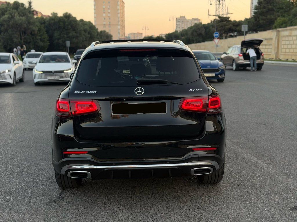Mercedes GLC 300 4MATIC, 2.0 L, 2019 il, 74 000 km — Avtomobillər, Bakı (11)