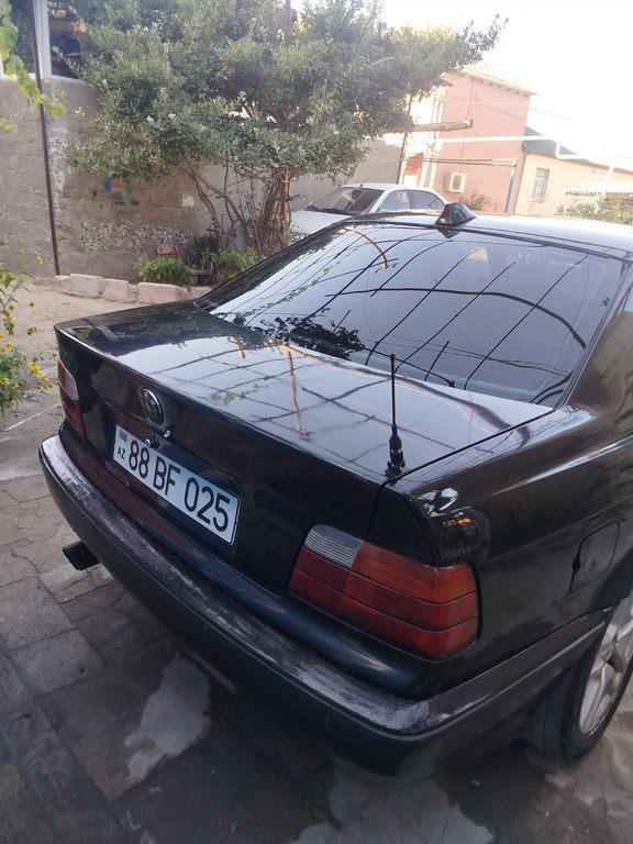 BMW 316, 1.6 L, 1993 il, 430 000 km 88-BF-025 — Avtomobillər, Bakı (5)