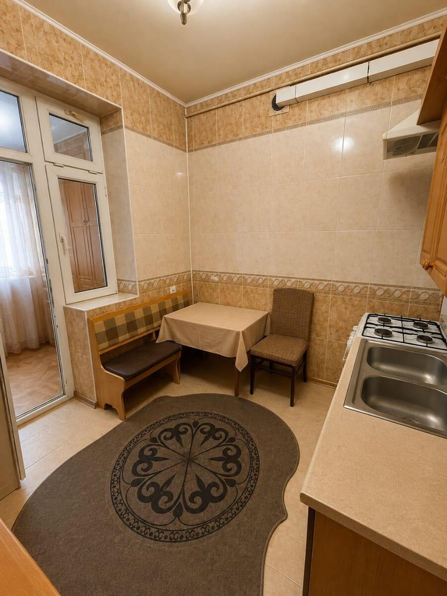 Satılır 4 otaqlı köhnə tikili 115 m² — Mənzil, Bakı (7)