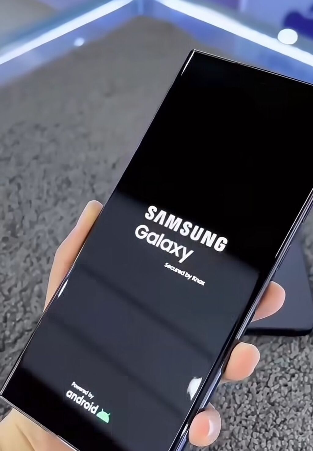 Samsung Galaxy S25 Ultra, 256 GB, rəng - Qara, Sənədlərlə — Samsung, Bakı (4)