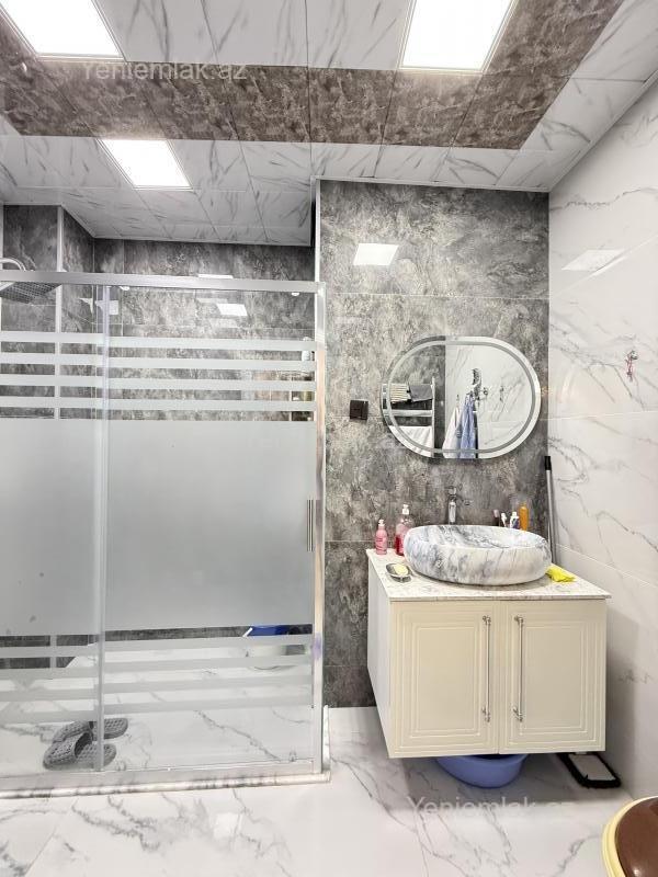Satılır 2 otaqlı Bina evi menzil (Yeni tikili), 71 m², Suraxanı rayonu — Mənzil, Bakı (9)