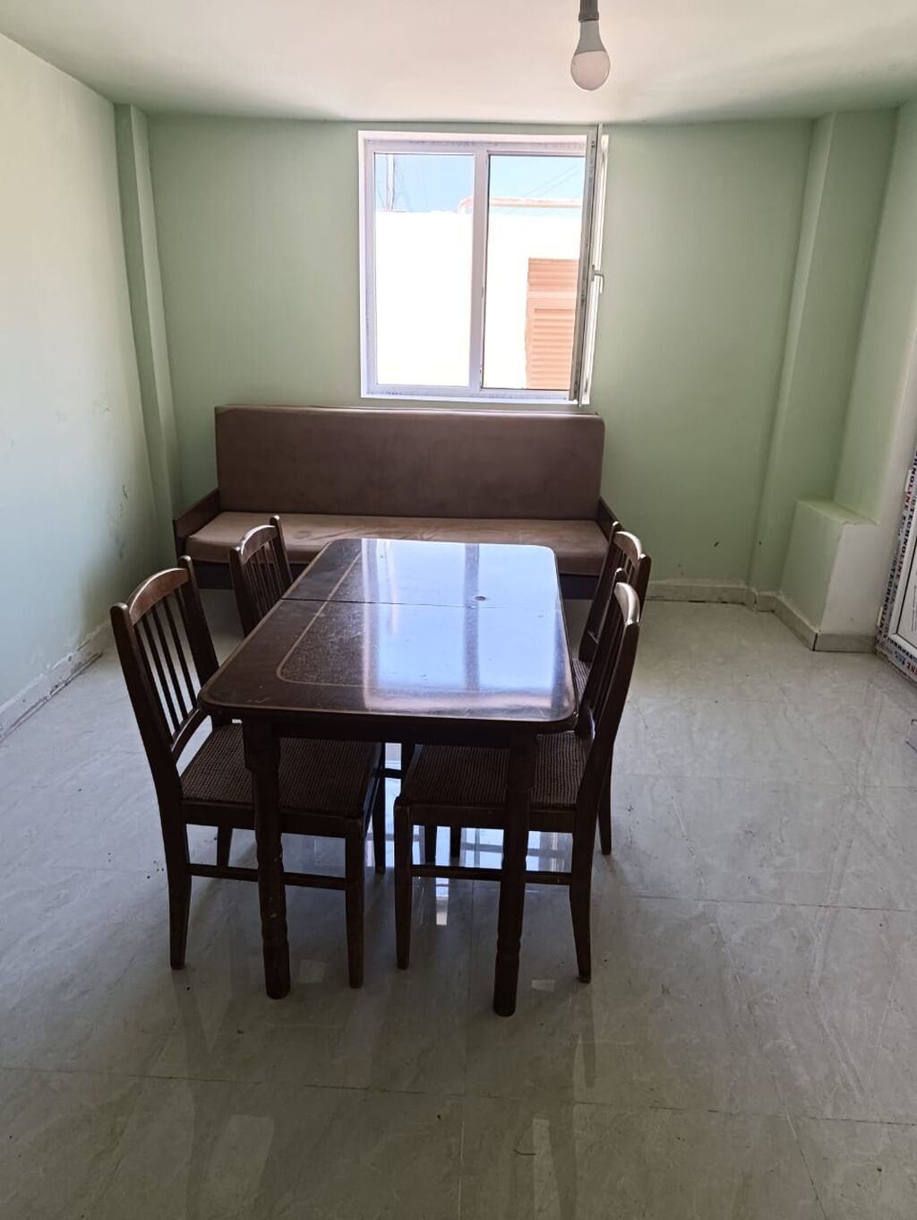 80 kv. m, 3 otaqlı, İnternet, Qaz, Telefon — Ev, villa, Bakı (4)