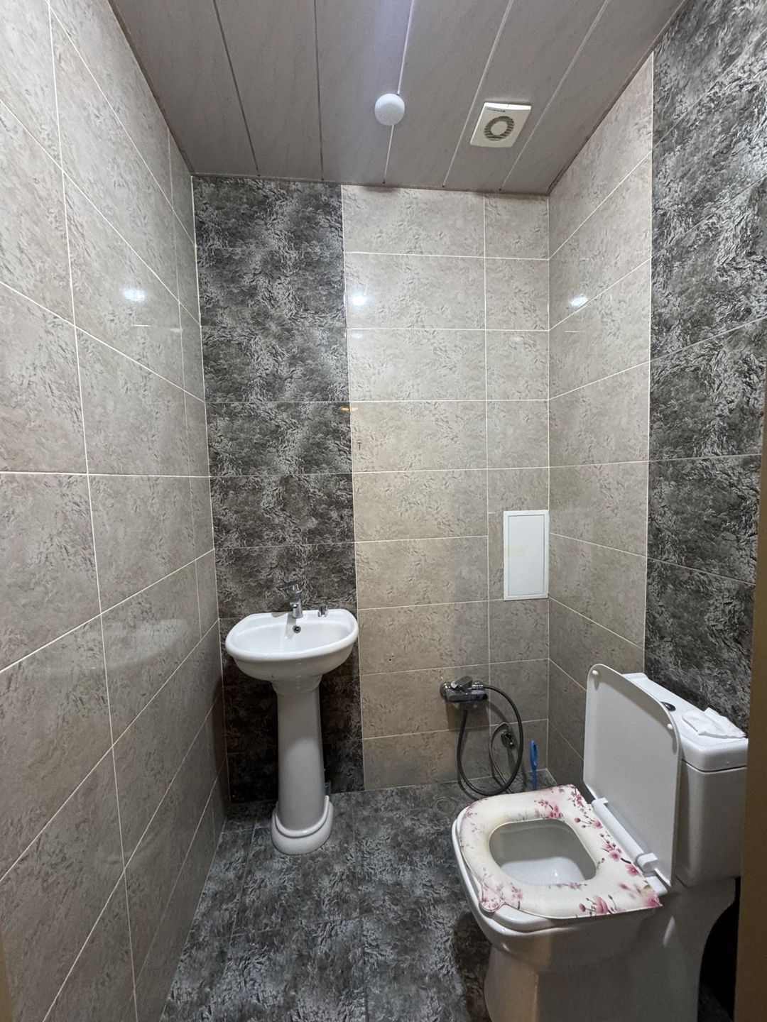 İcarəyə verilir 2 otaqlı yeni tikili 85 m² — Mənzil, Bakı (9)