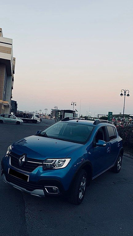 Renault Sandero, 1.6 L, 2021 il, 130 000 km — Avtomobillər, Bakı