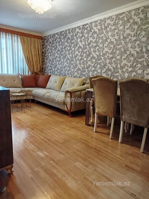 Satılır 2 otaqlı Bina evi menzil (Köhnə tikili), 50 m², 8-ci mikrorayon — Sumqayıt