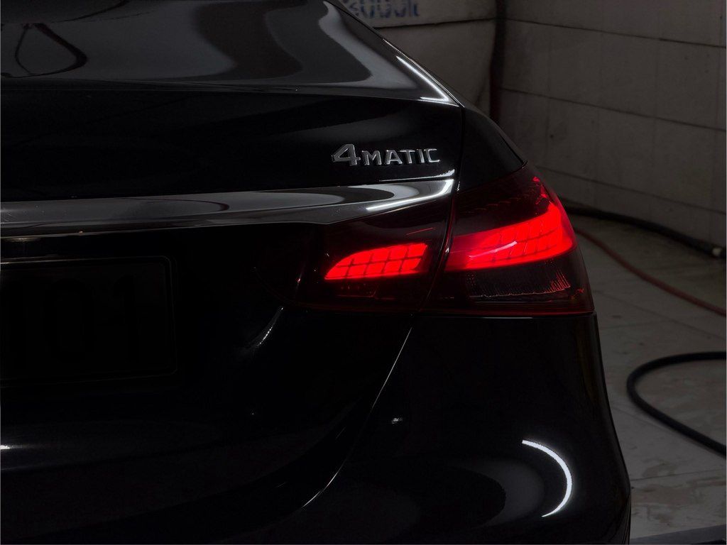 Mercedes E 350, 2.0 L, 2022 il, 91 000 km — Avtomobillər, Bakı (10)
