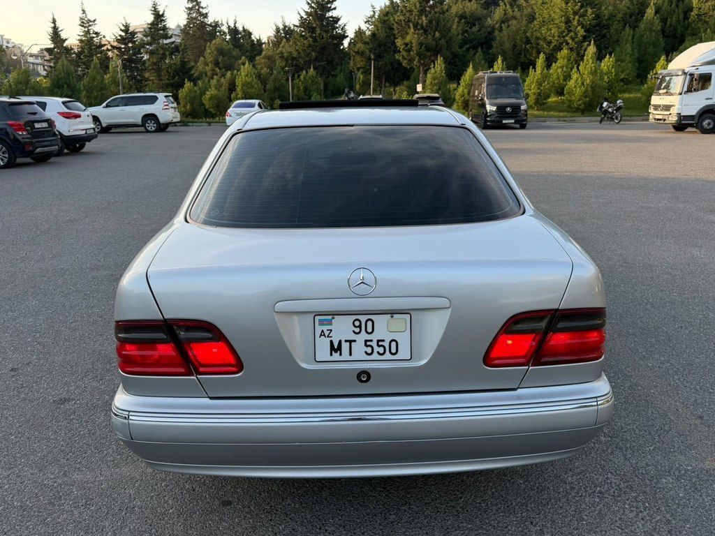 Mercedes E 320, 3.2 L, 2000 il, 254 000 km 90-MT-550 — Avtomobillər, Bakı (3)