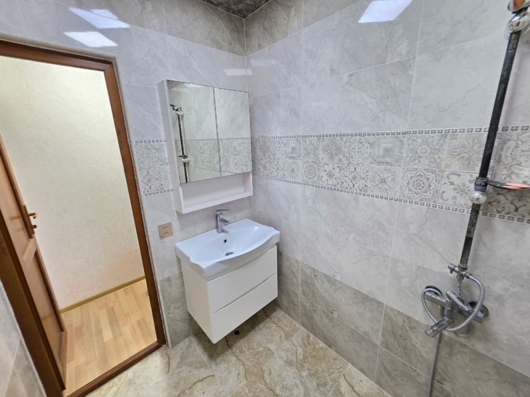 Satılır 2 otaqlı köhnə tikili 55 m² — Mənzil, Bakı (9)