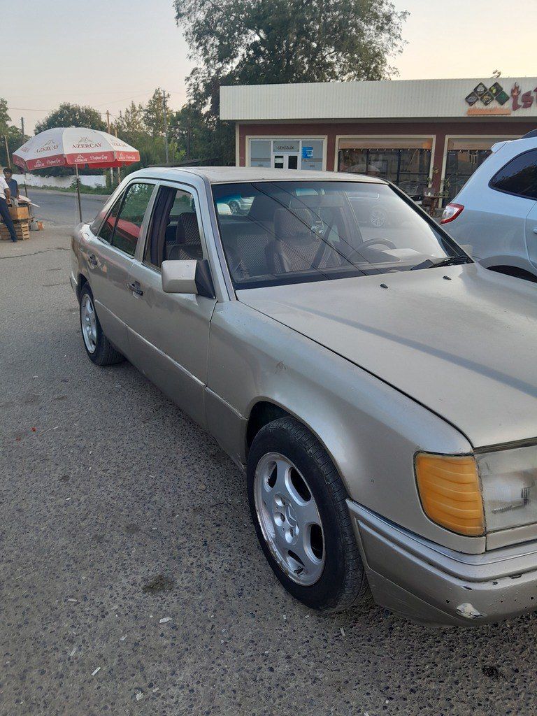 Mercedes 200 D, 2.0 L, 1990 il, 319 918 km 10-OV-962 — Avtomobillər, Lənkəran (3)