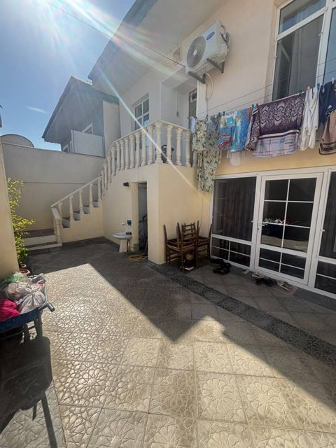 Satılır 4 otaqlı həyət evi/bağ evi 140 m² — Xırdalan