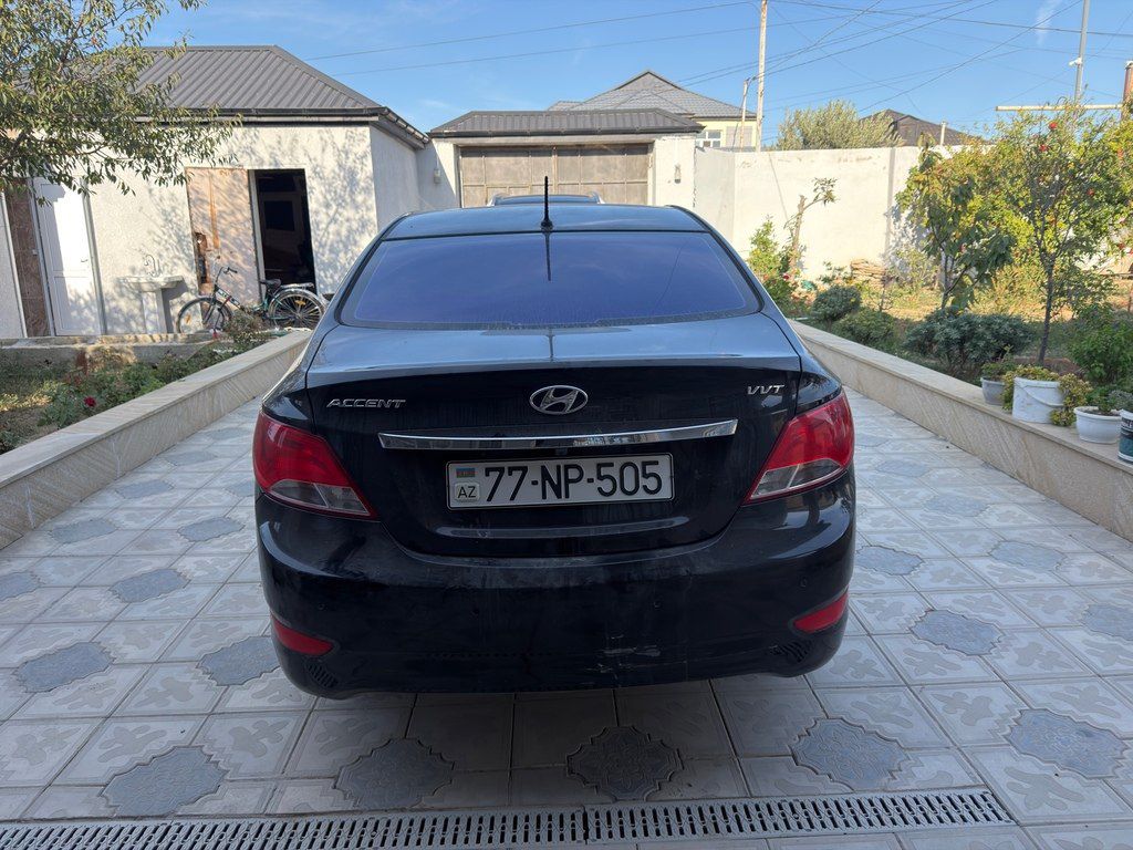 Hyundai Accent, 1.4 L, 2014 il, 247 000 km 77-NP-505 — Avtomobillər, Bakı (2)