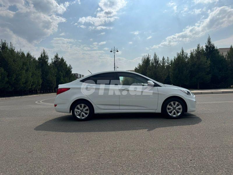 Hyundai Accent 1.4 L, 2016, 17 000 km 99-KQ-459 — Avtomobillər, Ağdaş (10)
