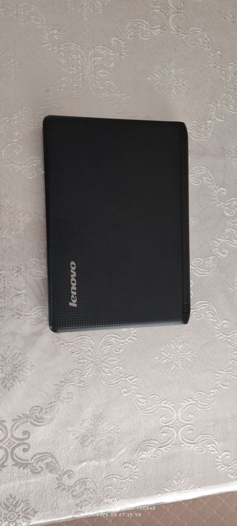Lenovo mini noutbuk – kompakt və yüngül korpusda gündəlik işlər üçün — Noutbuklar və planşetlər