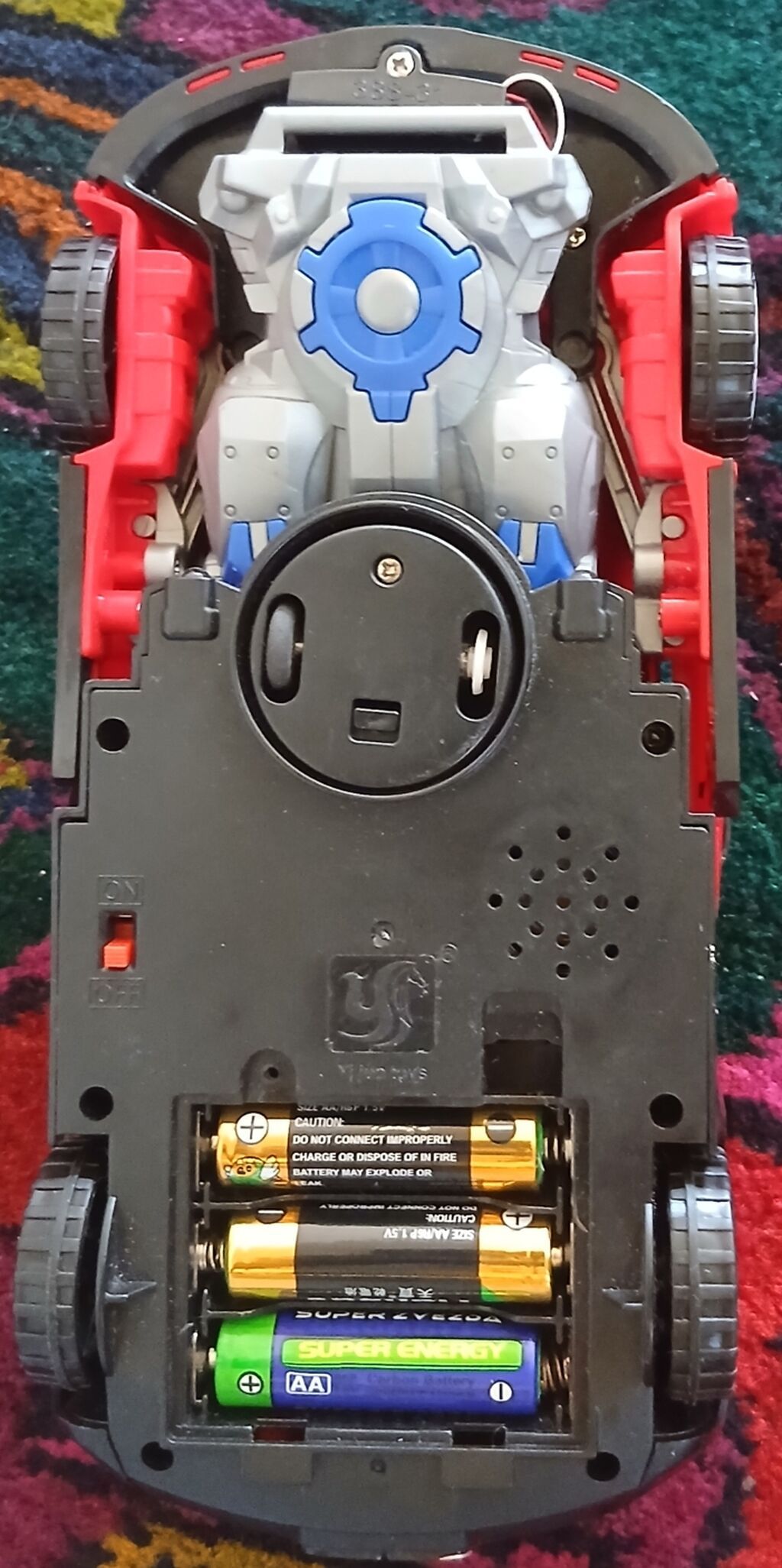 Uşaq oyuncağı – “Deform Robot” sport maşını Maşının düyməsini "on" — Oyuncaq figuraları, Digah (7)