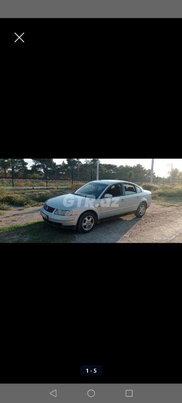 Volkswagen Passat 1.8 L, 1999, 303 000 km — Bakı