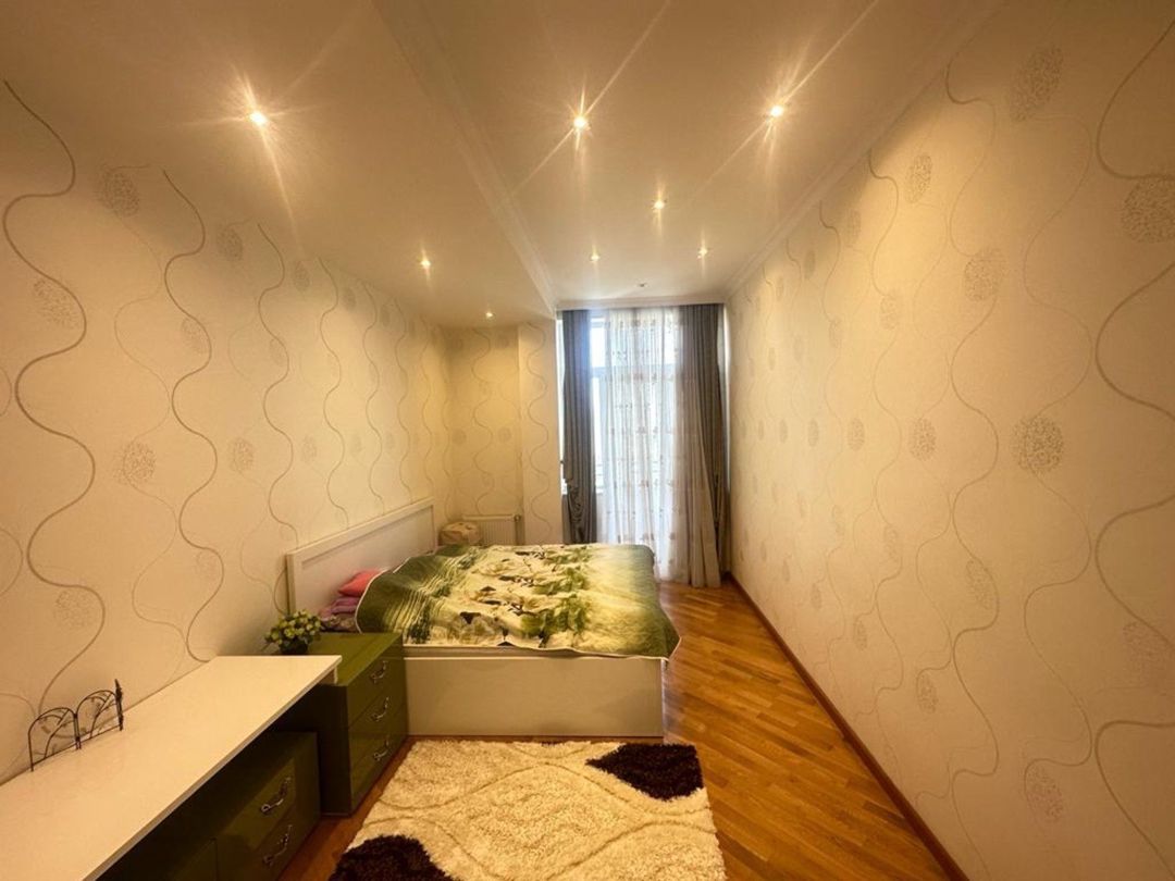 İcarəyə verilir 3 otaqlı yeni tikili 180 m² — Mənzil, Bakı (11)