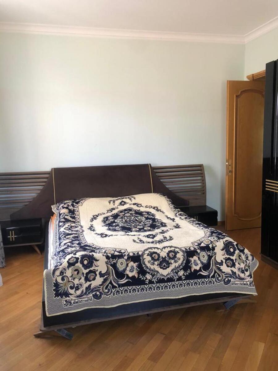 Satılır 7 otaqlı həyət evi/bağ evi 400 m² — Ev, villa, Bakı (11)