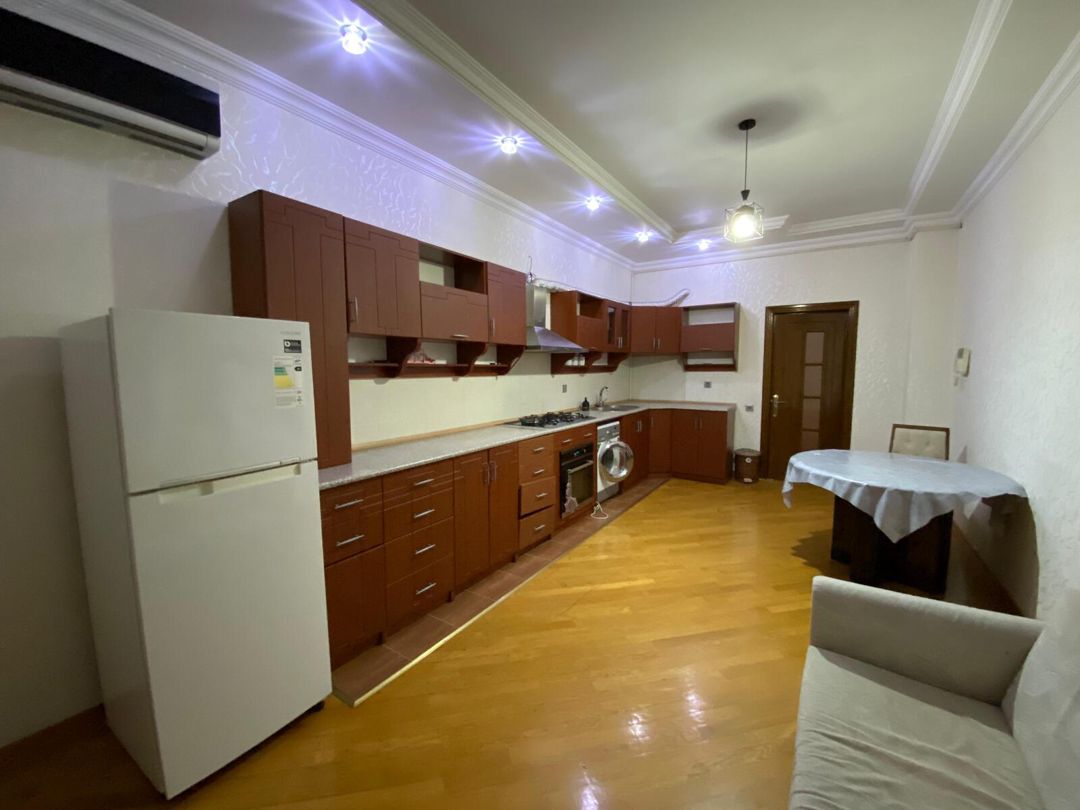 Satılır 3 otaqlı yeni tikili 150 m² — Mənzil, Bakı (11)