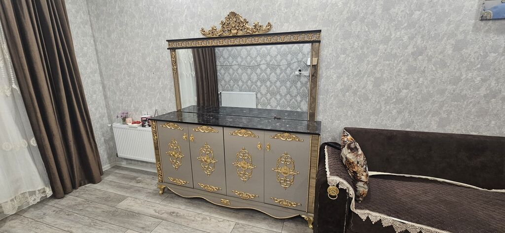 Klassik üslubda qonaq otağı mebel dəsti Tərkib: - Künc divan: L — Qonaq otağı üçün, Bakı (2)