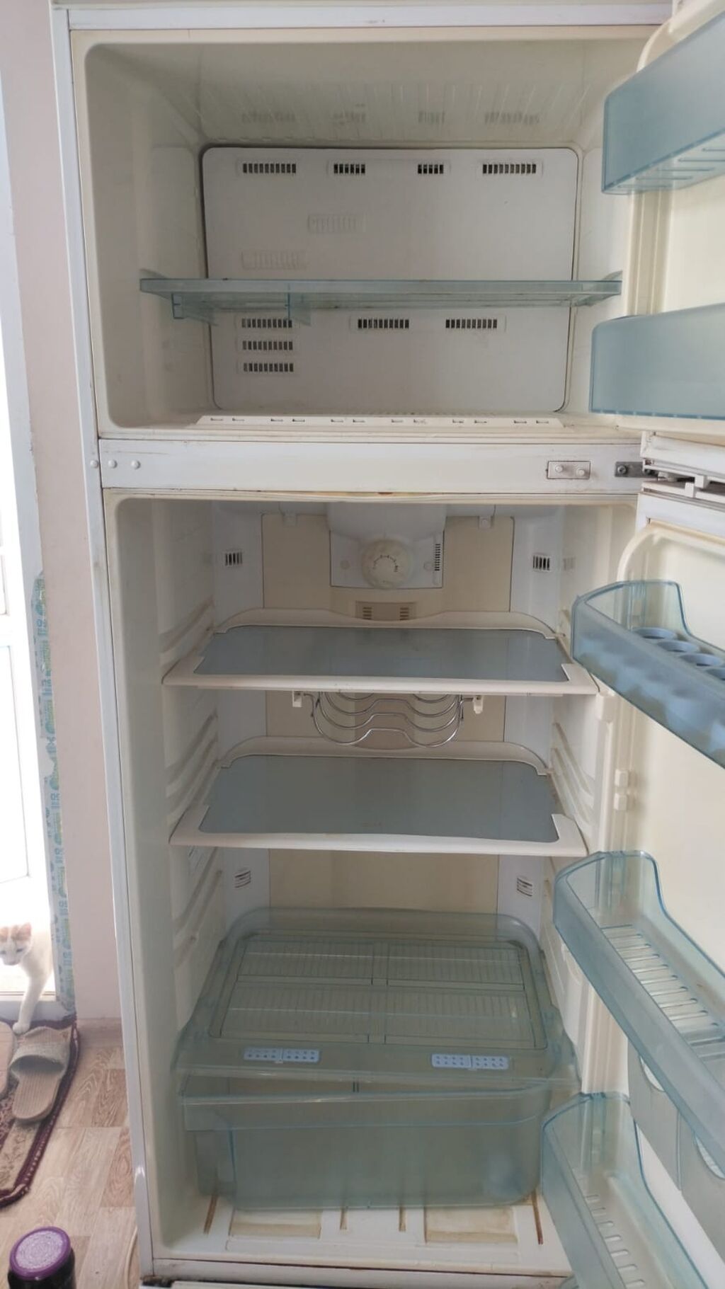 Beko iki qapılı soyuducu - Brend/model: Beko, üstdə dondurucu, altda — Soyuducular, Bakı (3)
