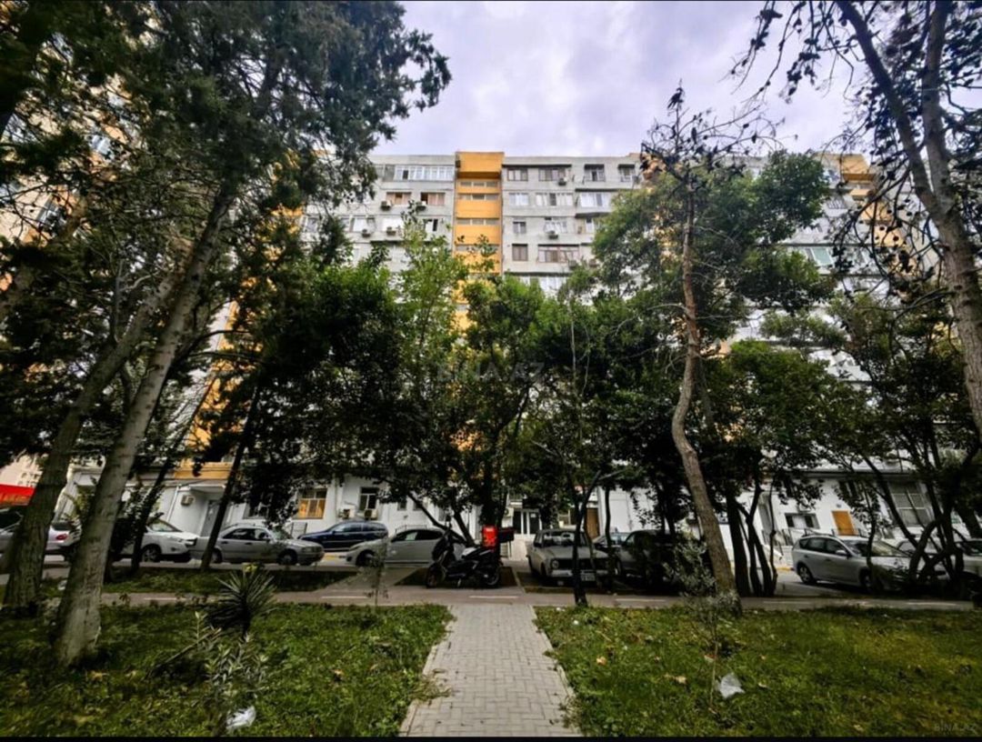 Satılır 2 otaqlı köhnə tikili 50 m² — Mənzil, Bakı (2)
