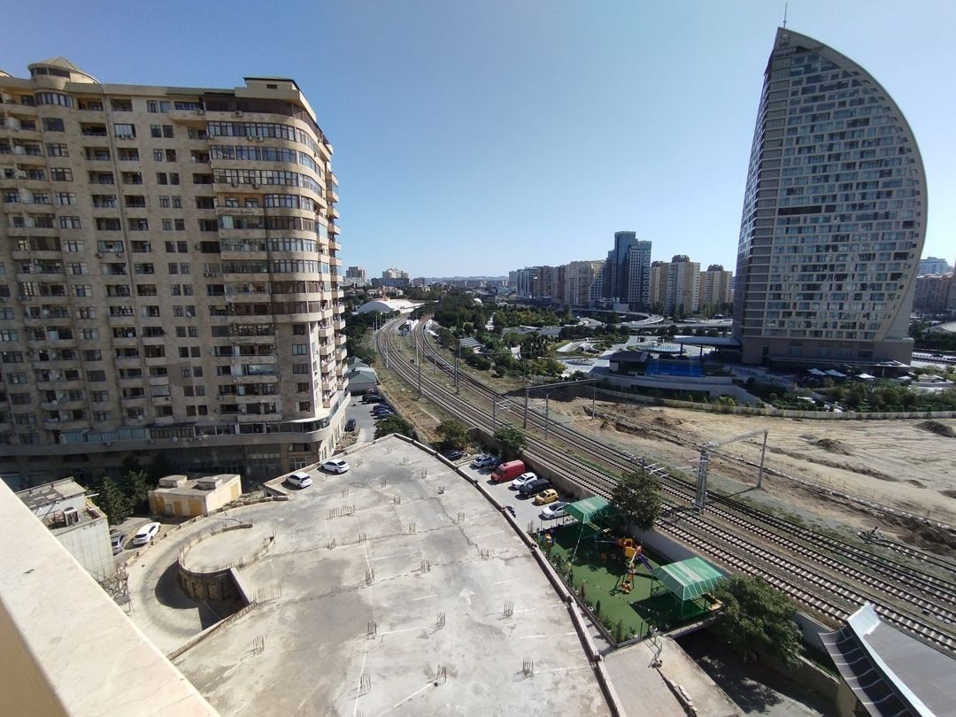 İcarəyə verilir 3 otaqlı yeni tikili 145 m² — Mənzil, Bakı (11)