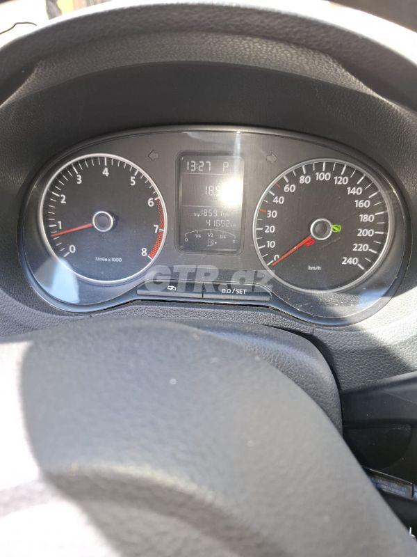 Volkswagen Polo 1.4 L, 2011, 41 800 km — Avtomobillər, Bakı (2)