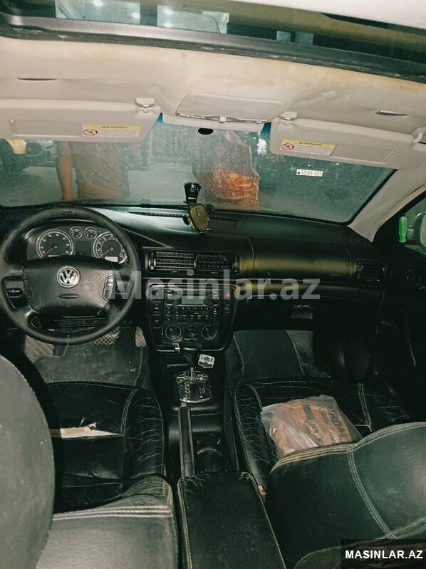 Volkswagen Passat, 2002 il 90-RM-471 — Avtomobillər, Bakı (3)