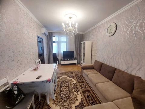 Satılır 3 otaqlı köhnə tikili 55 m² — Bakı