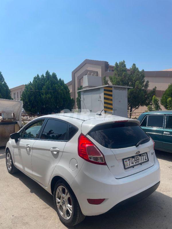 Ford Fiesta 1.4 L, 2014, 247 550 km 74-BB-772 — Avtomobillər, Naxçıvan (8)
