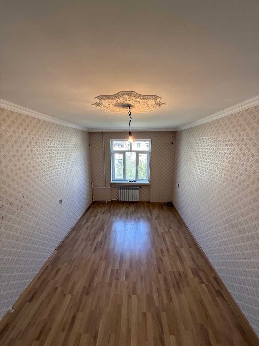 Satılır 3 otaqlı köhnə tikili 85 m² — Mənzil, Bakı (2)