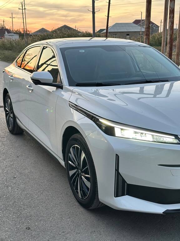Changan Qiyuan A05, 1.5 L, 18.99 kWh, 2025 il, 17 200 km 99-QZ-072 — Avtomobillər, Bakı (3)