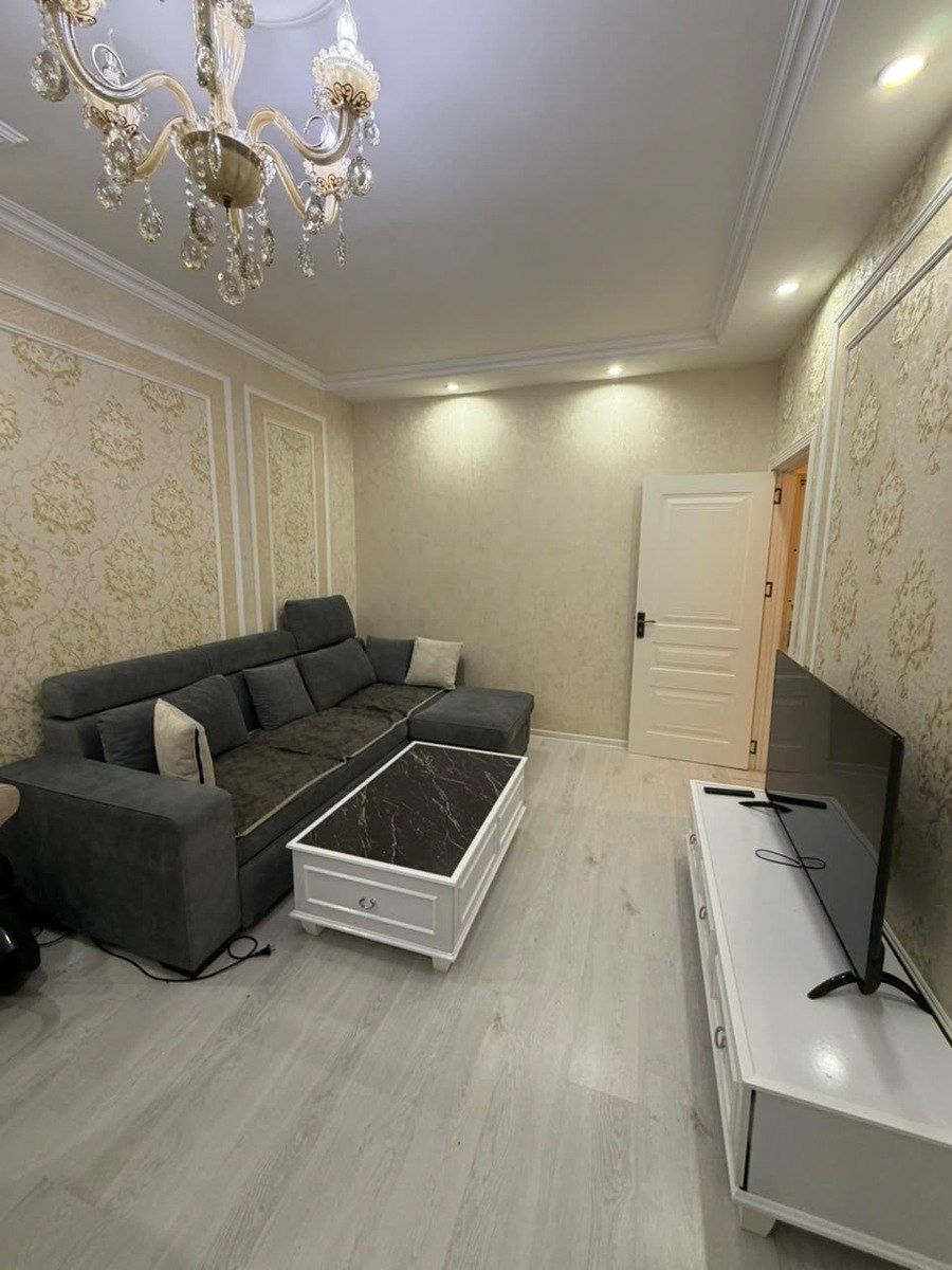 Satılır 2 otaqlı köhnə tikili 55 m² — Mənzil, Bakı (2)