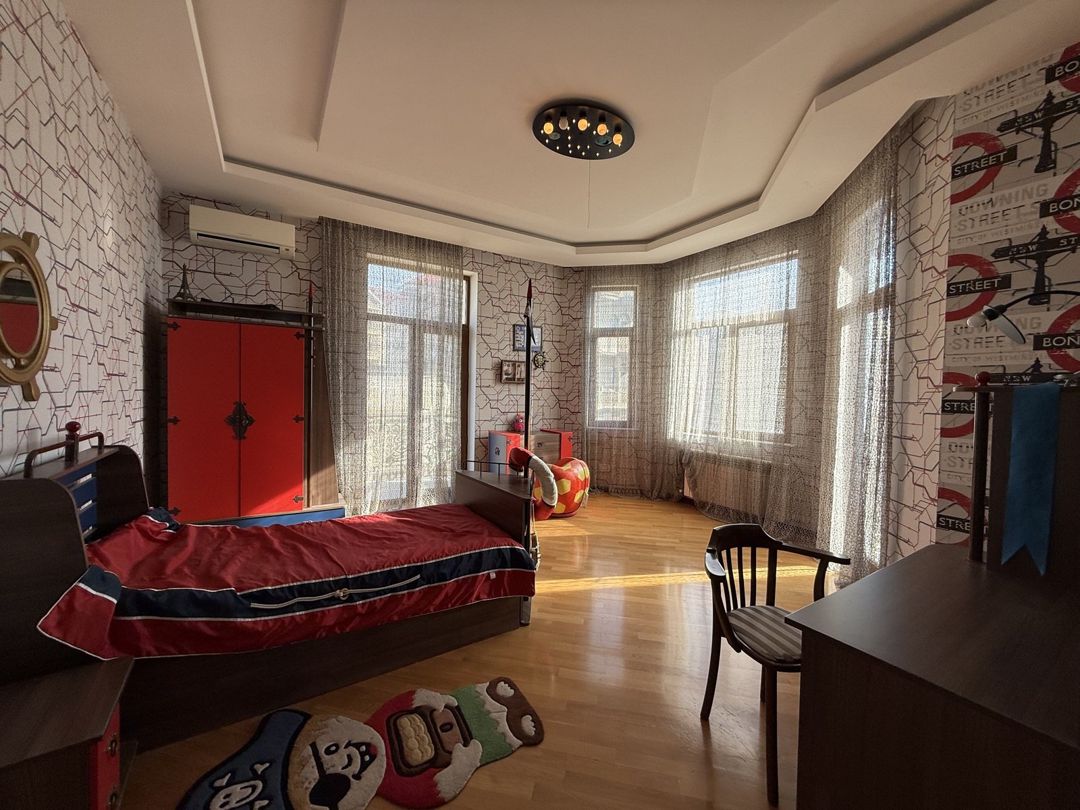 Satılır 11 otaqlı həyət evi/bağ evi 625 m² — Ev, villa, Bakı (9)