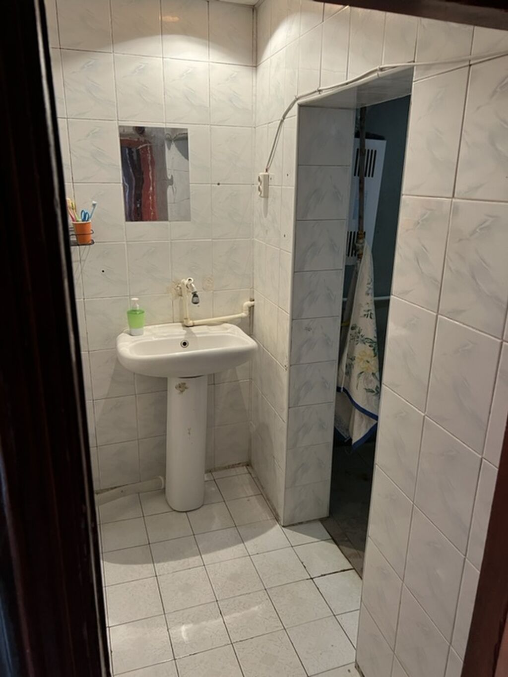 Kirayə üçün geniş, işıqlı otaq. Xüsusiyyətlər: - 2 ayrı tək nəfərlik — Mənzil, Xudat (7)