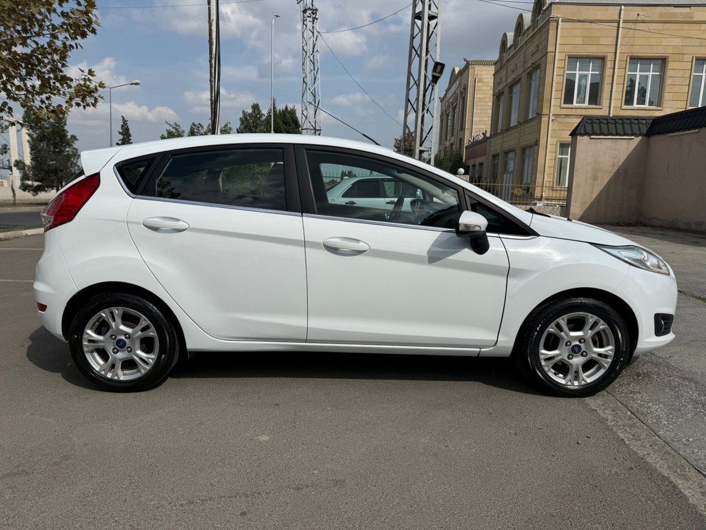 Ford Fiesta, 1.6 L, 2013 il, 134 823 km — Avtomobillər, Gəncə (6)