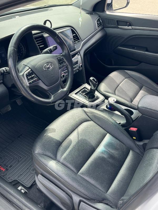 Hyundai Avante 1.6 L, 2016, 194 000 km 77-ST-192 — Avtomobillər, Bakı (8)