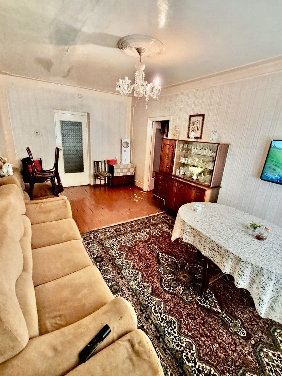 Satılır 4 otaqlı köhnə tikili 80 m² — Mənzil, Bakı (2)