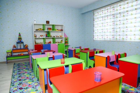 Satılır obyekt 425 m² — Bakı