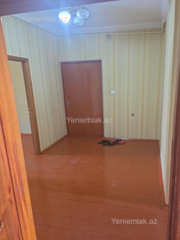 Satılır 2 otaqlı Bina evi menzil (Köhnə tikili), 52 m², Suraxanı rayonu — Mənzil, Bakı (8)