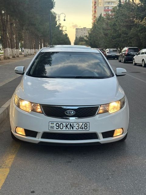 Kia Cerato, 1.6 L, 2010 il, 144 000 km — Bakı